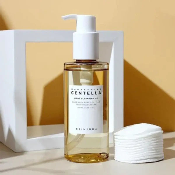Madagascar Centella Light Cleansing Oil - SKIN1004 COSRX Amraee
